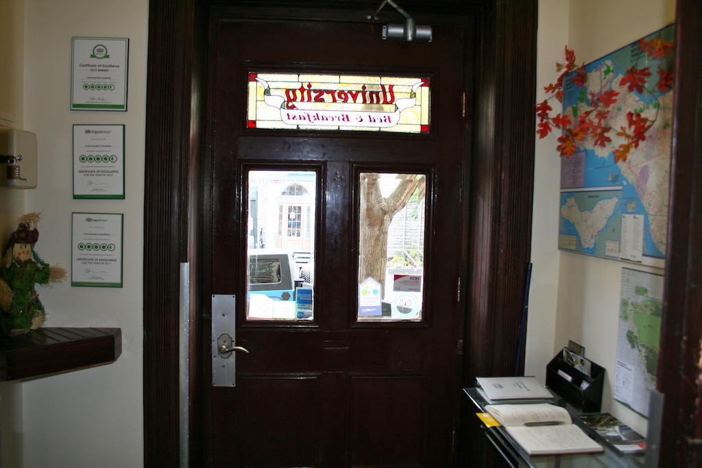 Gite University Bed And Breakfast Montréal Eksteriør billede